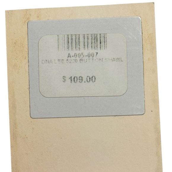 Dinah Lee Wearable Buttoned Art Shawl Wrap Scarf Floral Blue Pink Green Yellow - Picture 5 of 6